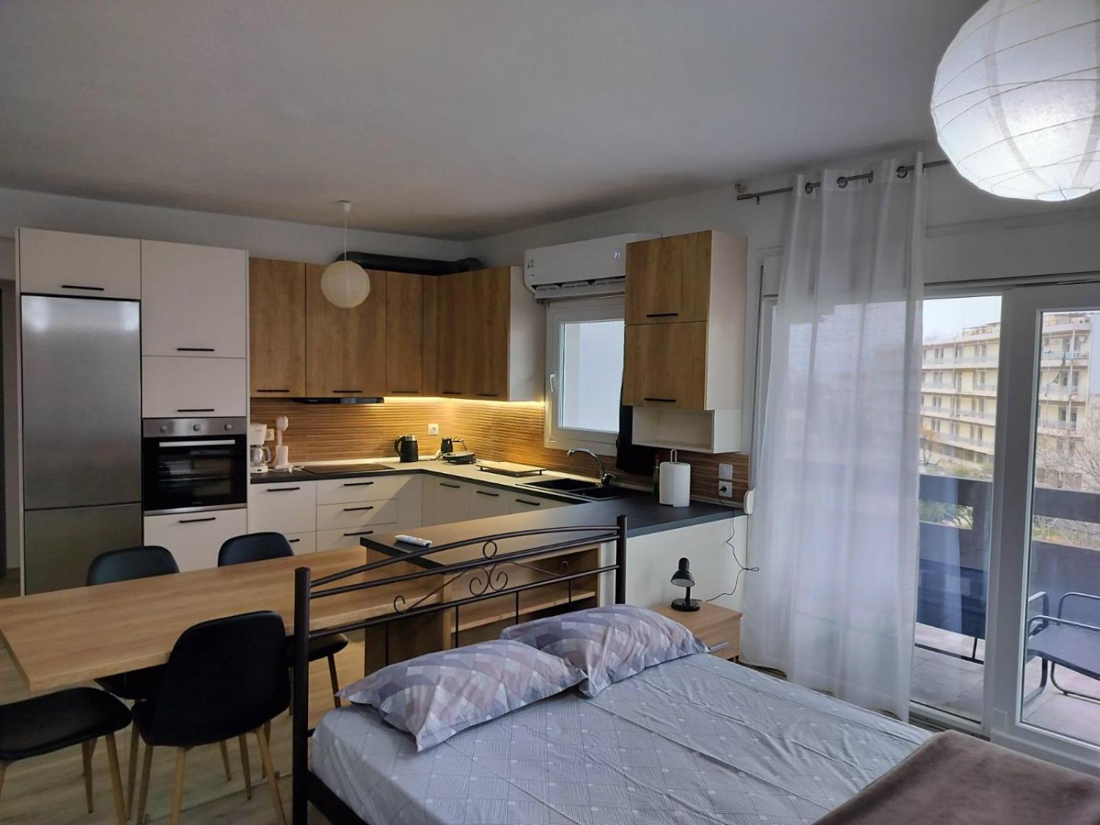Luxurious 4Th Floor Apartment With Elevator 알렉산드로폴리스 외부 사진